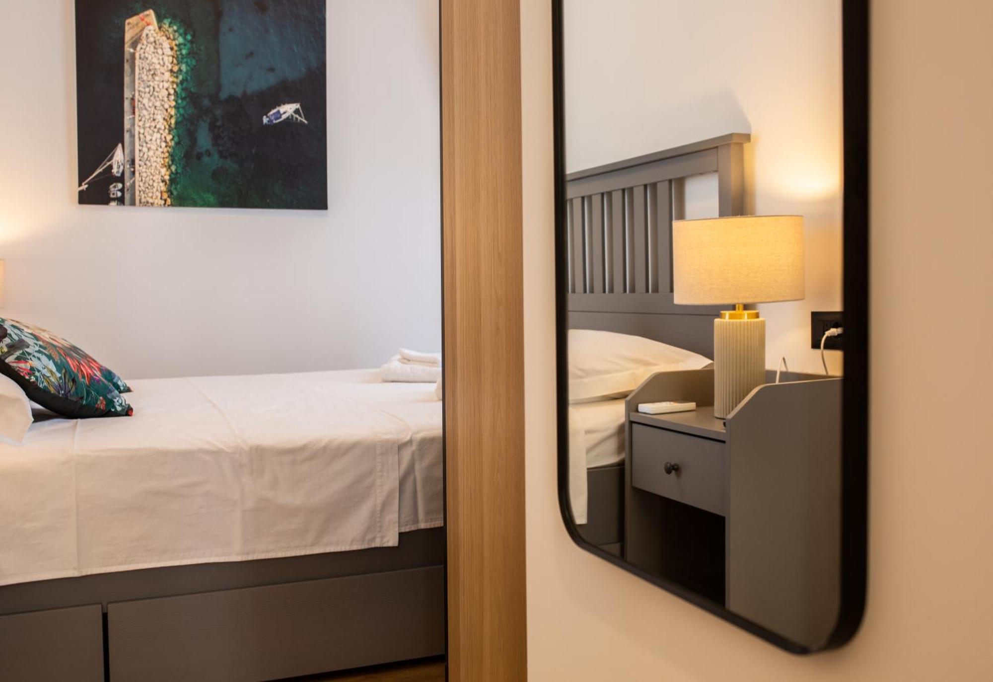 Seaside Elegance Suites コミジャ エクステリア 写真